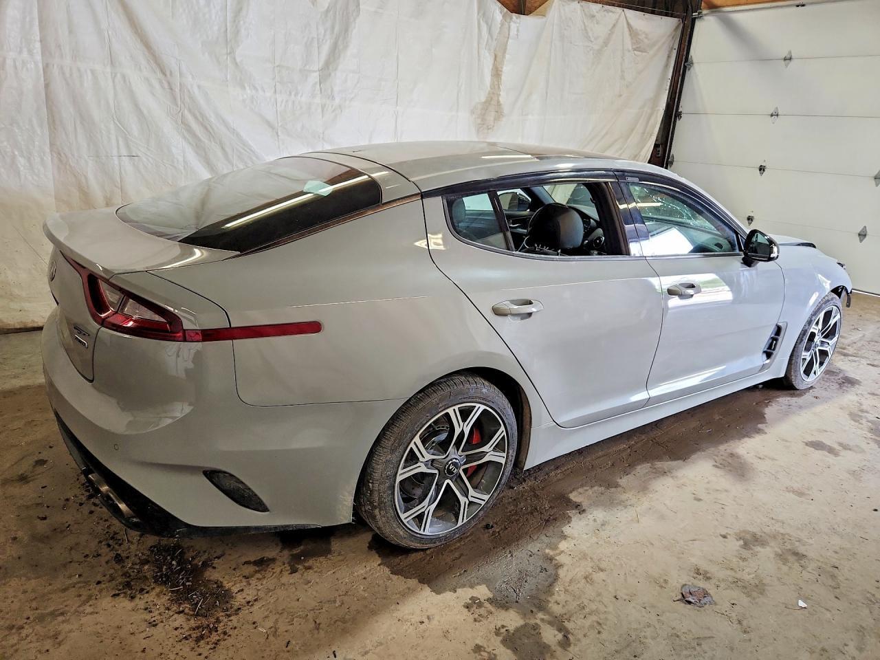 2019 KIA Stinger
