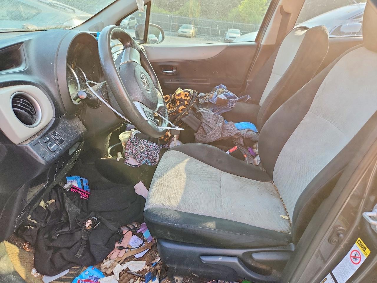 2012 TOYOTA YARIS