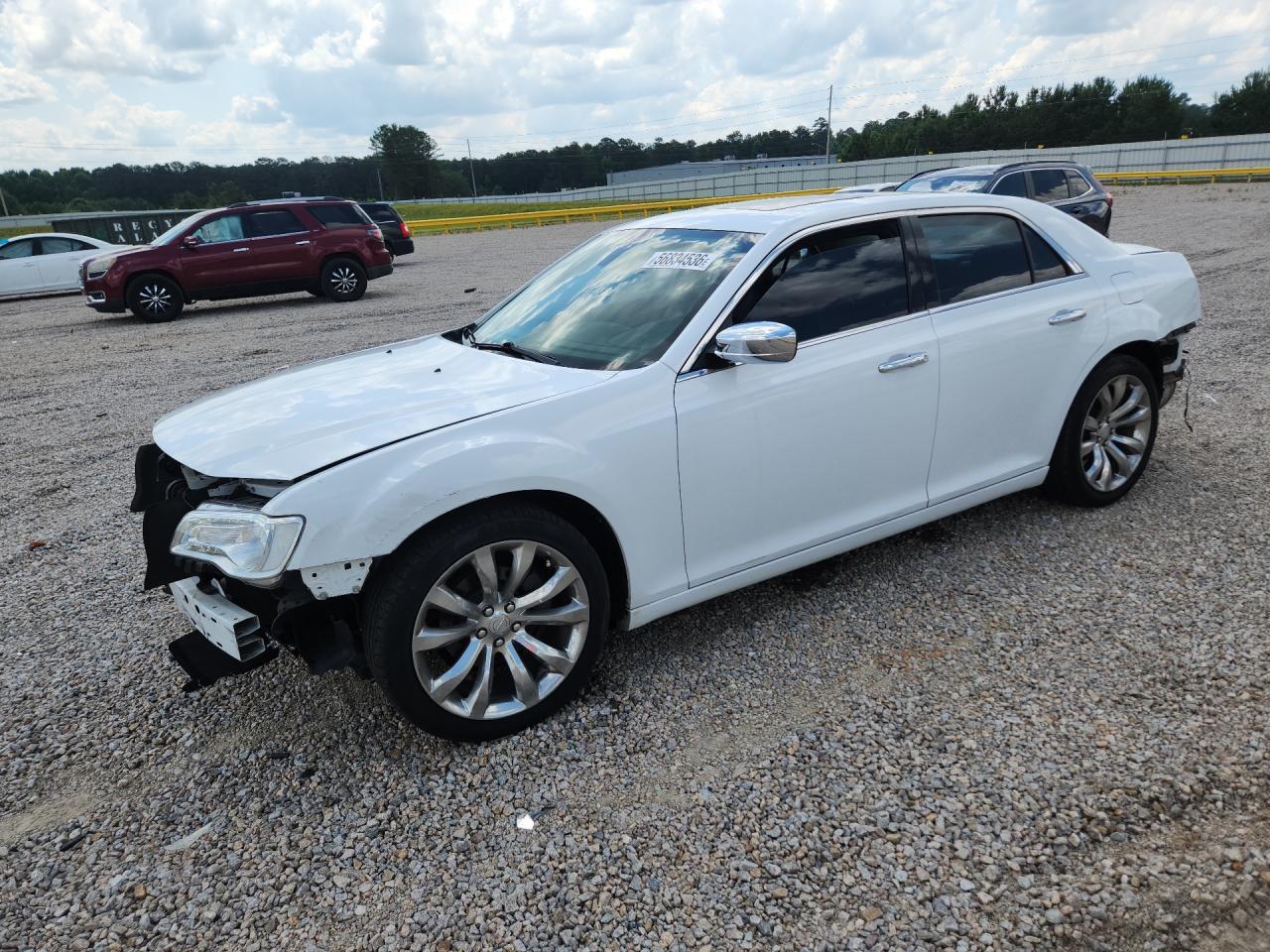 2019 CHRYSLER 300