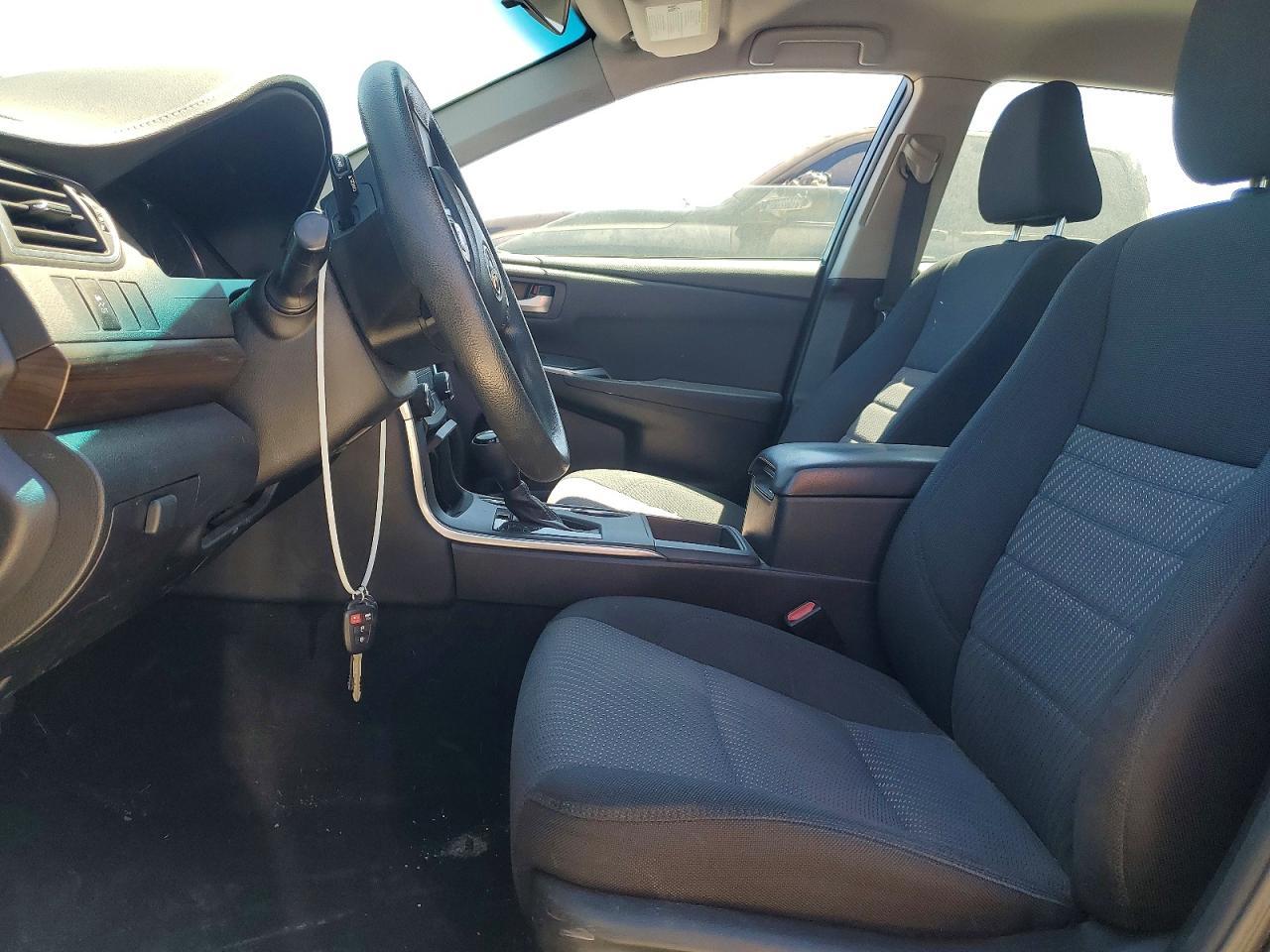 2016 TOYOTA CAMRY