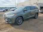 2017 TOYOTA HIGHLANDER