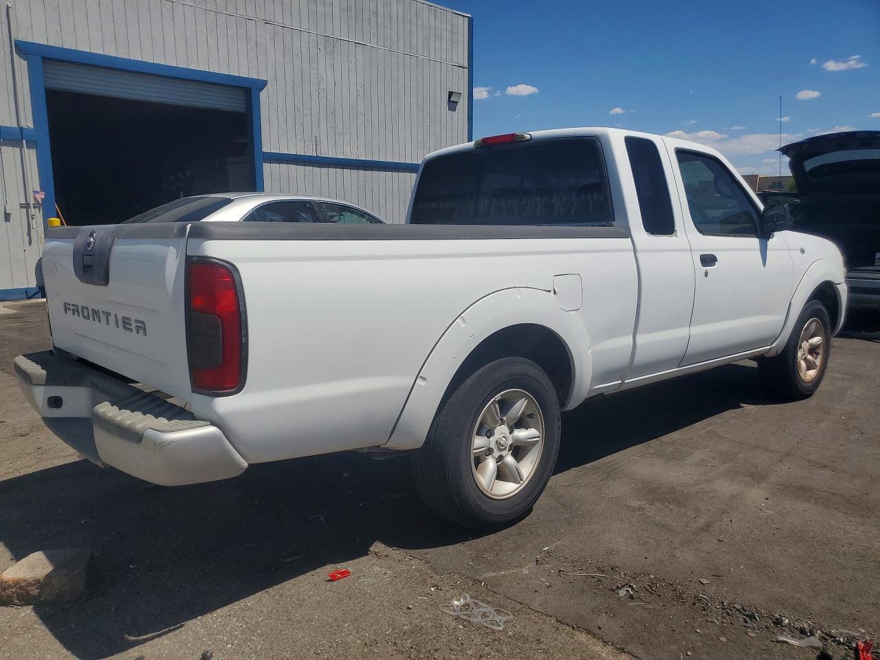2002 NISSAN Frontier
