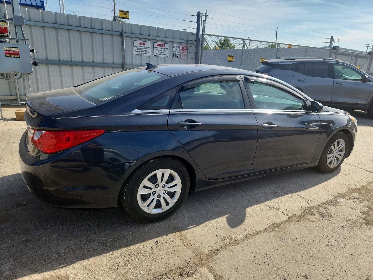 2013 HYUNDAI SONATA