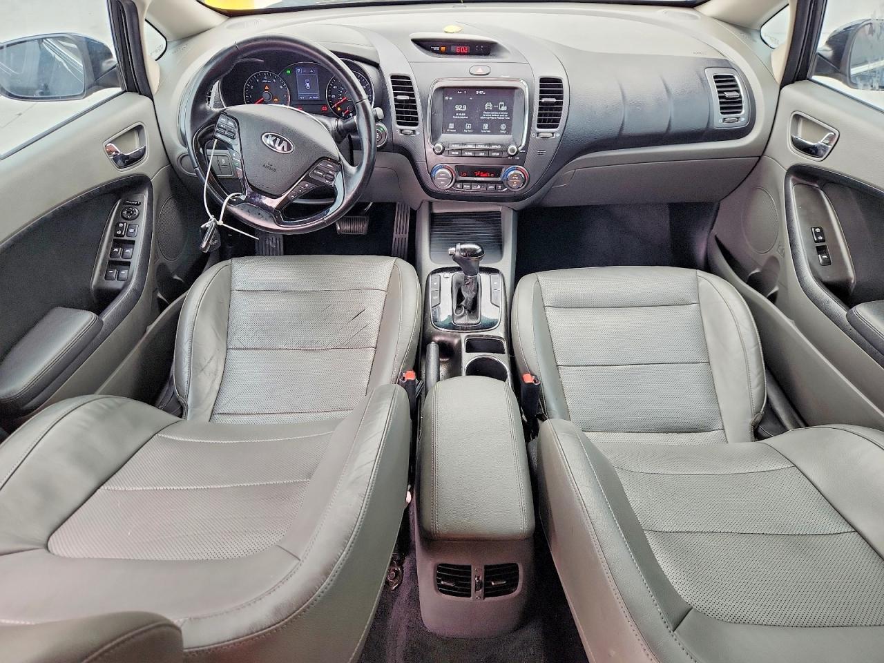 2017 KIA FORTE