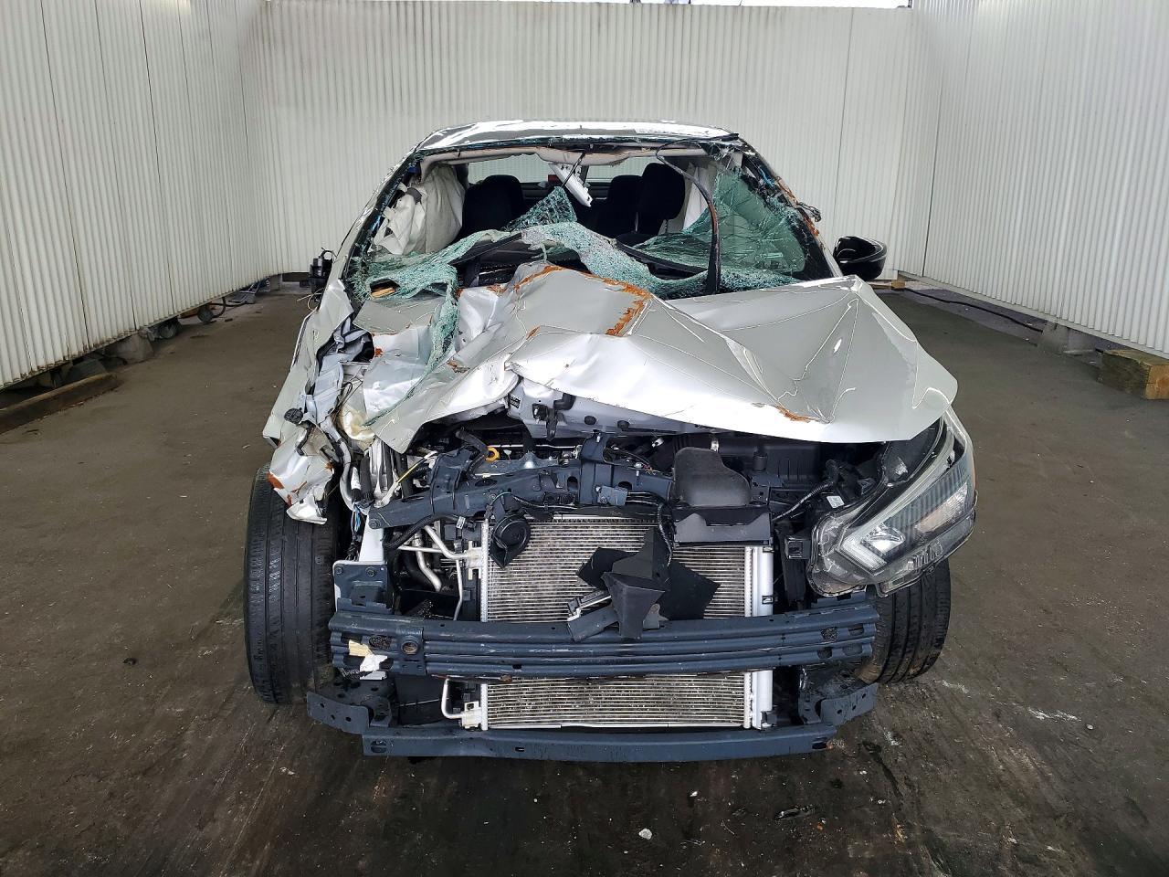 2025 NISSAN VERSA