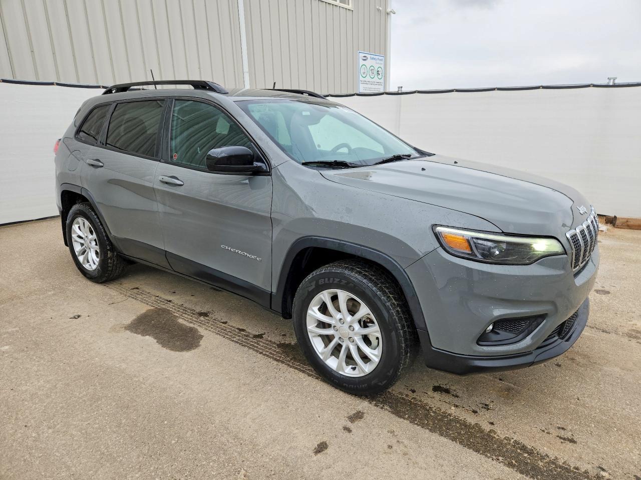 2022 JEEP CHEROKEE