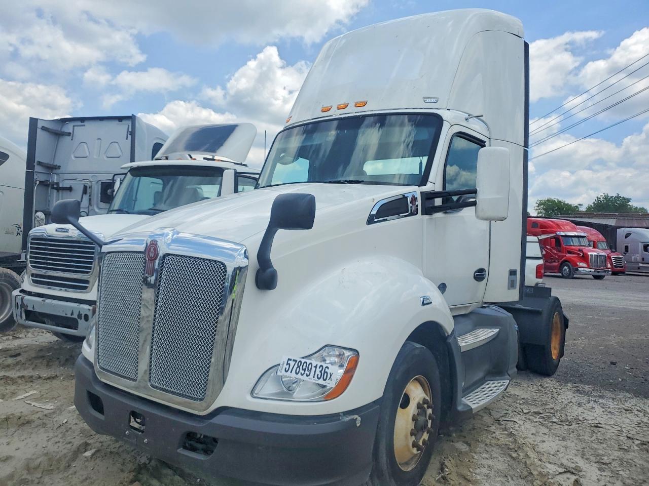 2018 KENWORTH T680