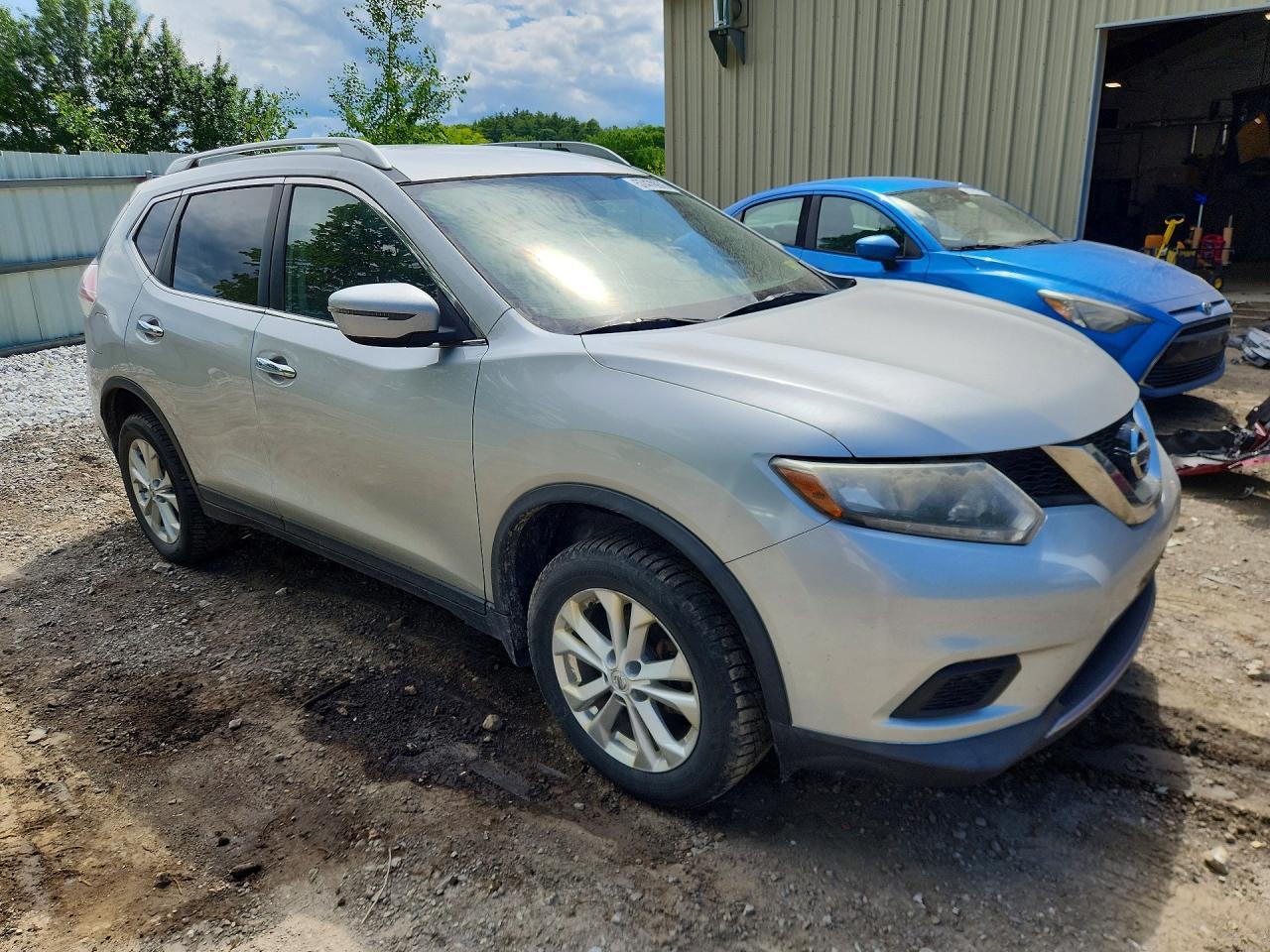 2016 NISSAN ROGUE