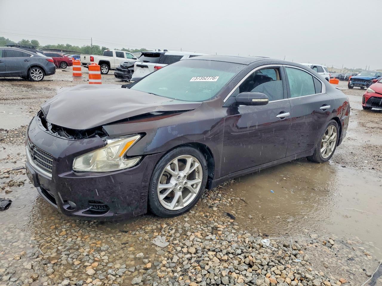 2013 NISSAN Maxima