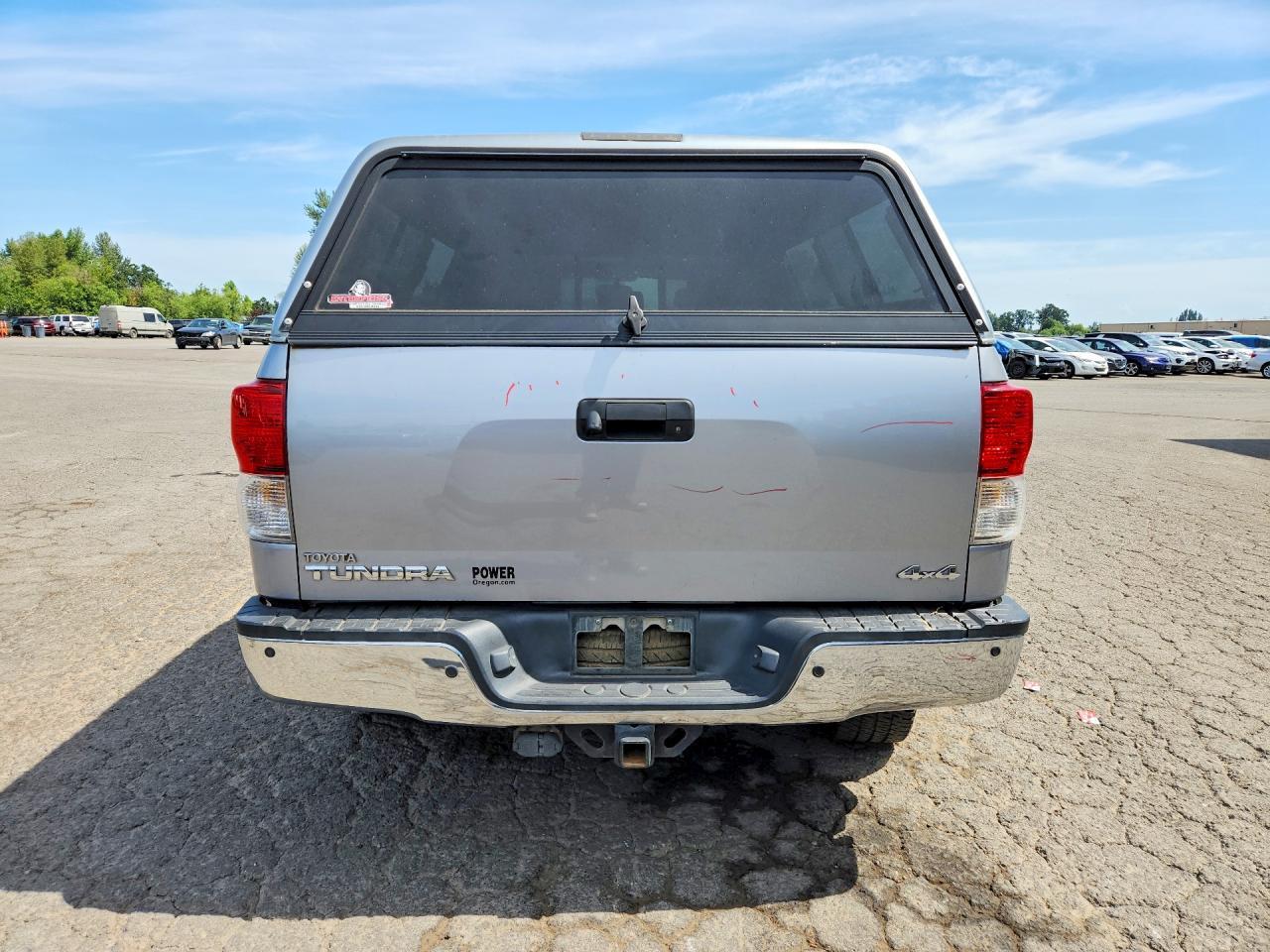 2011 TOYOTA TUNDRA