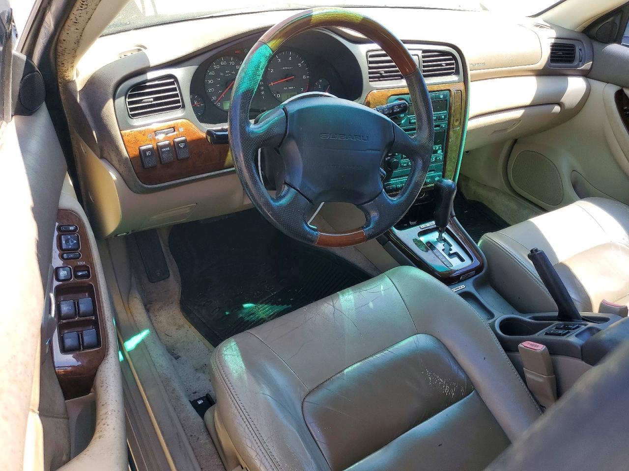 2001 SUBARU Legacy