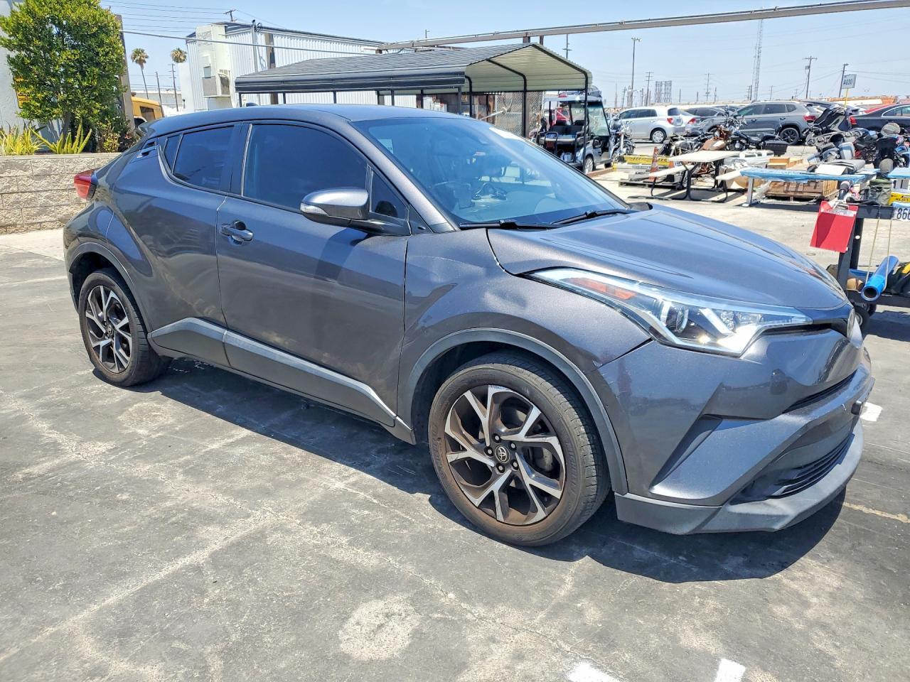 2018 TOYOTA C-HR