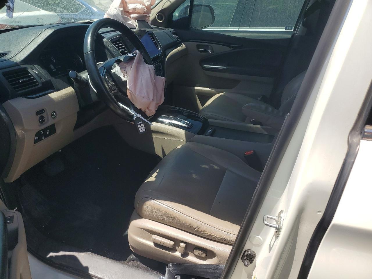 2019 HONDA PILOT