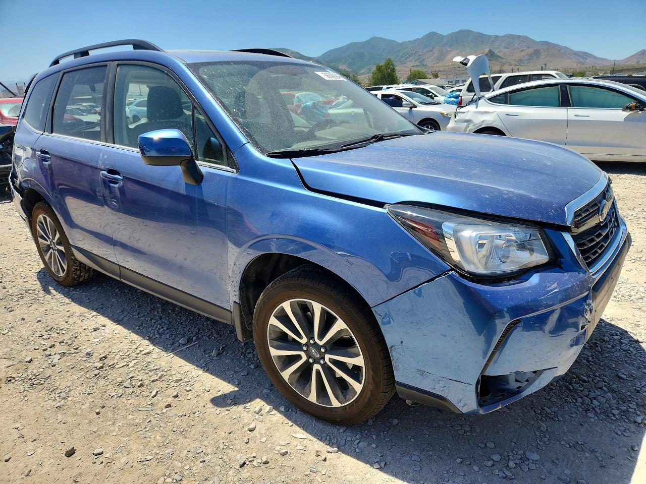 2017 SUBARU FORESTER