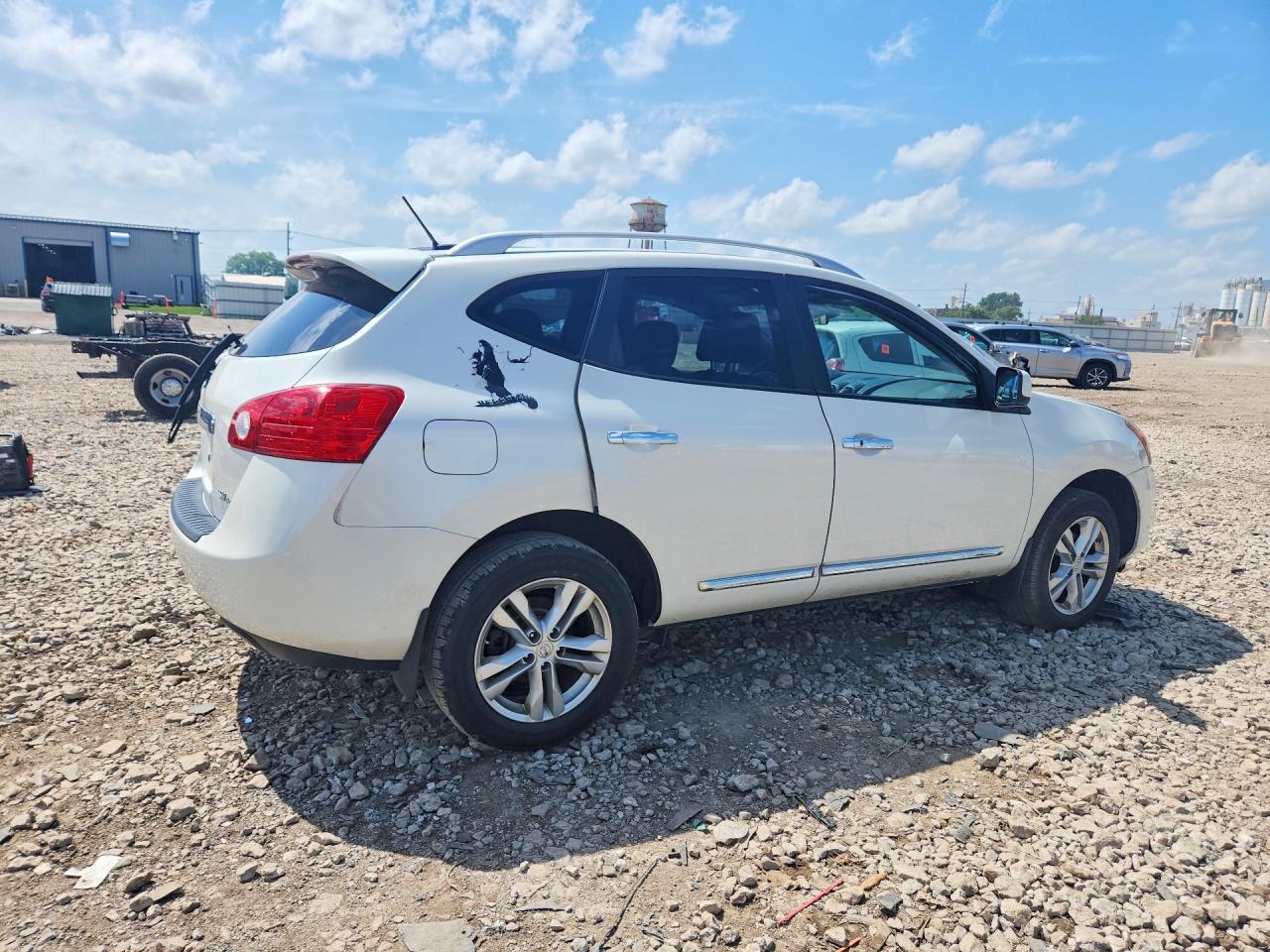 2013 NISSAN