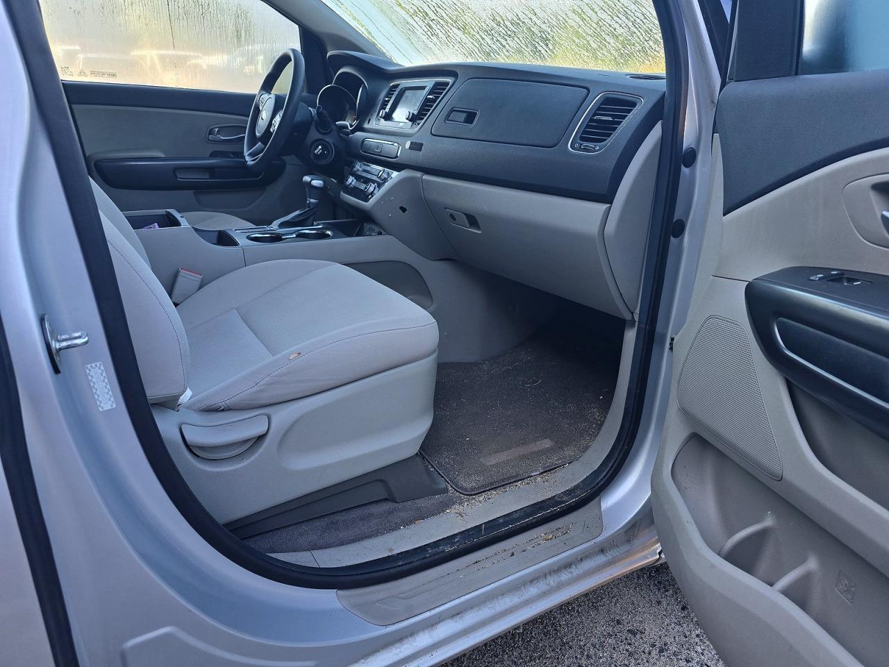 2019 KIA SEDONA