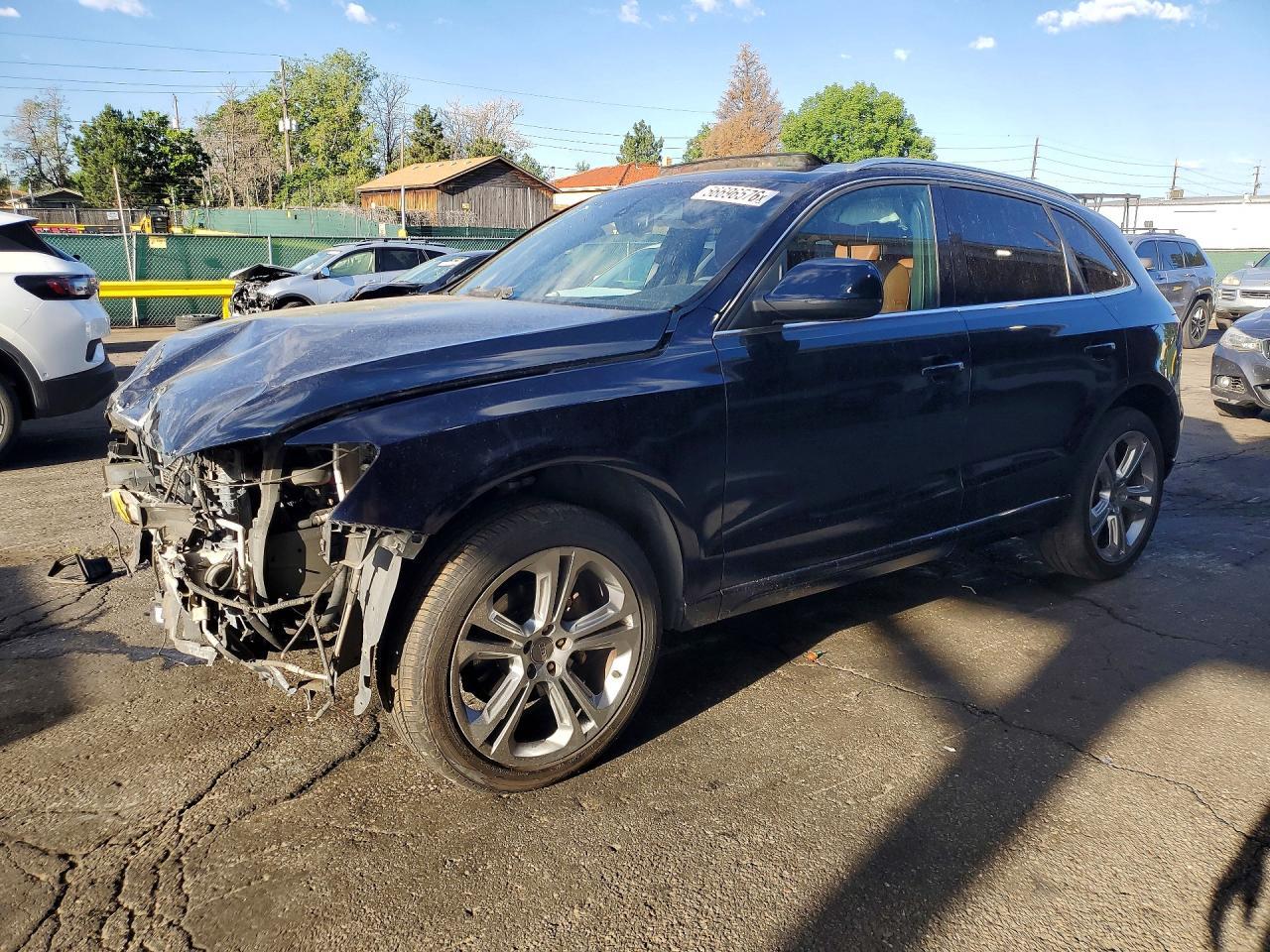 2010 AUDI Q5