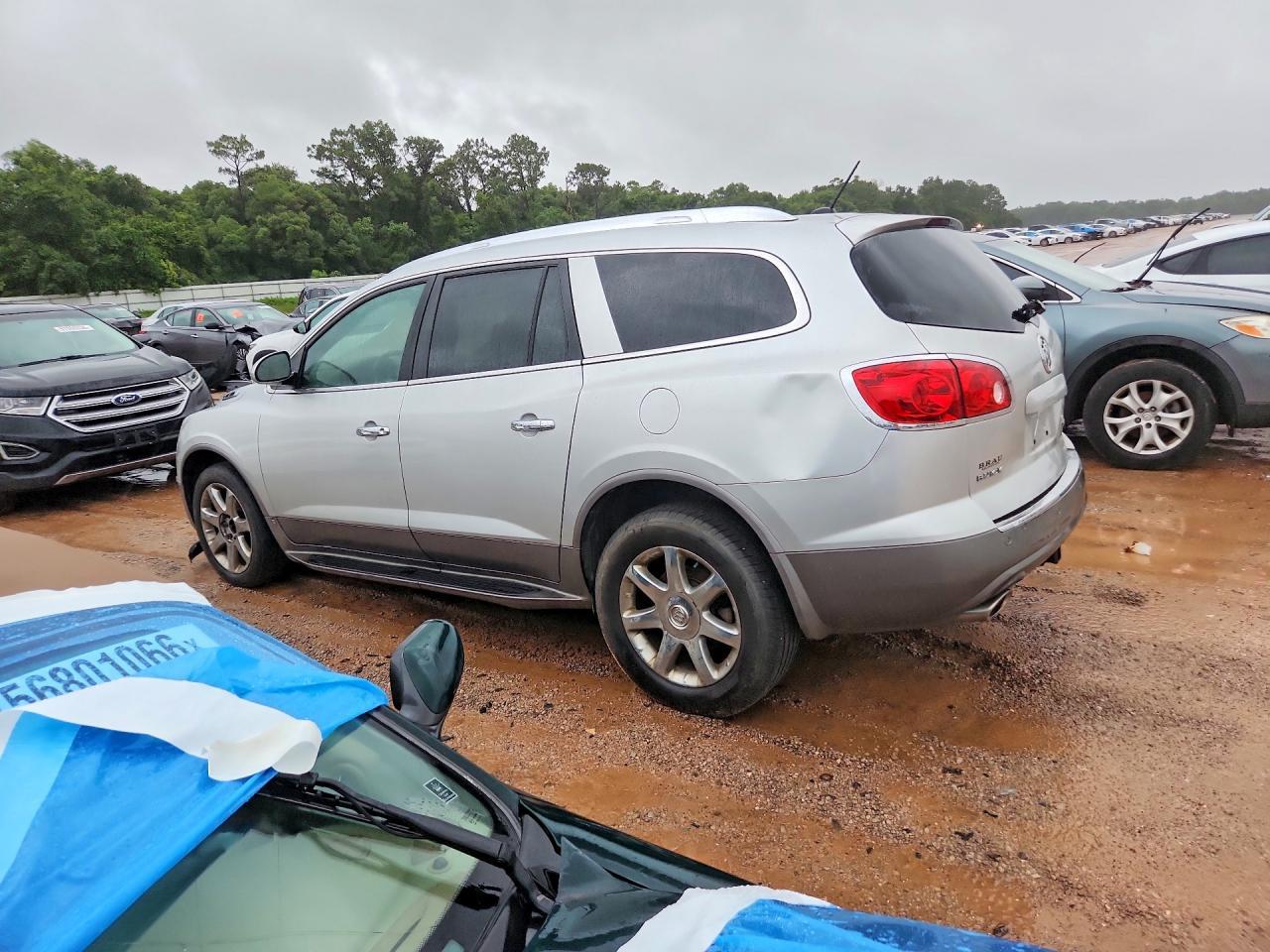 2010 BUICK ENCLAVE