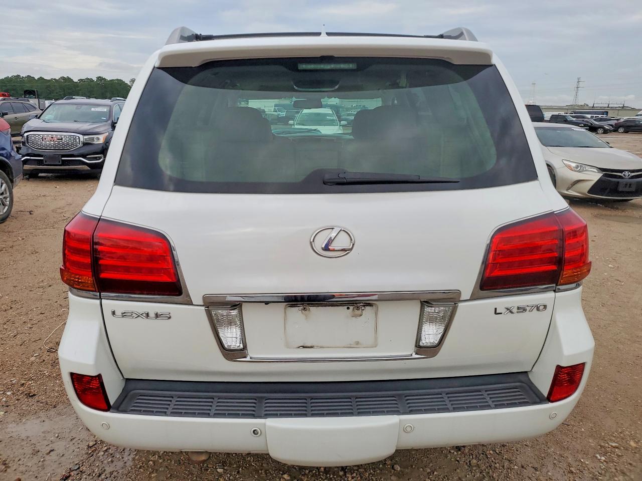 2009 LEXUS LX 570