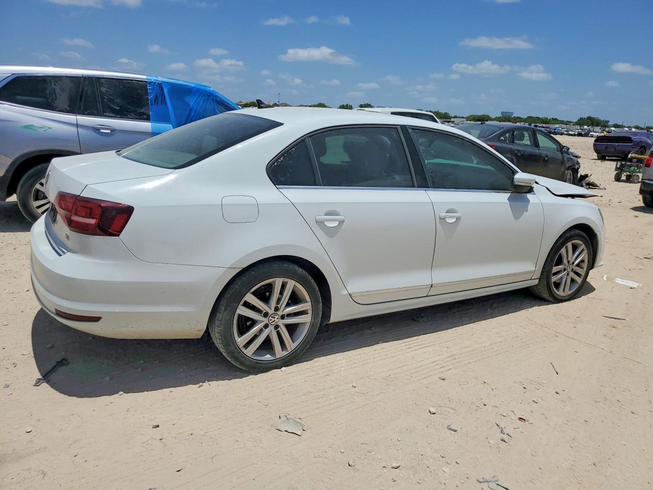 2017 VOLKSWAGEN JETTA