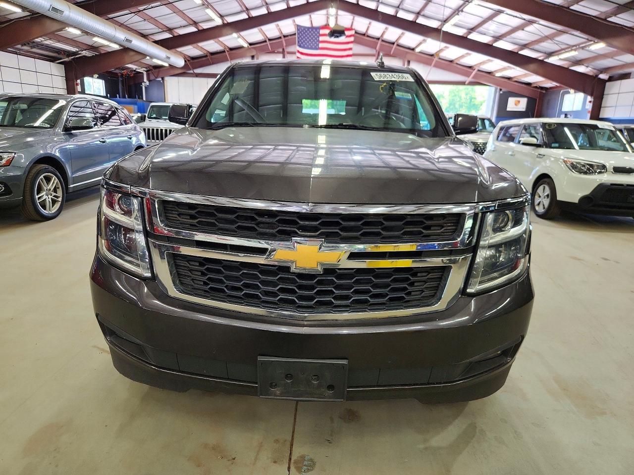 2018 CHEVROLET Suburban