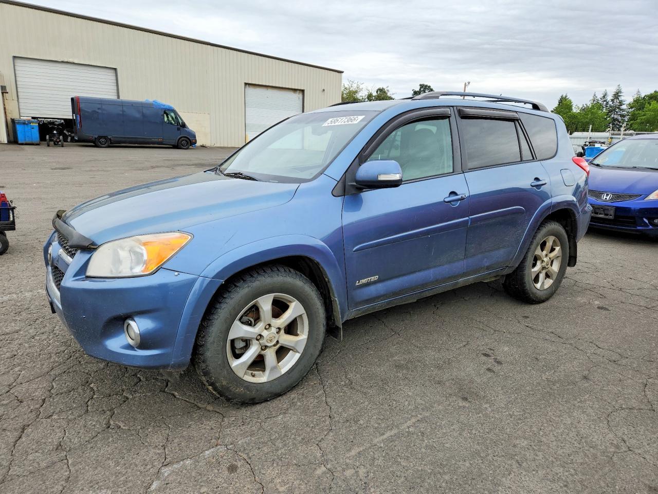 2011 TOYOTA RAV4