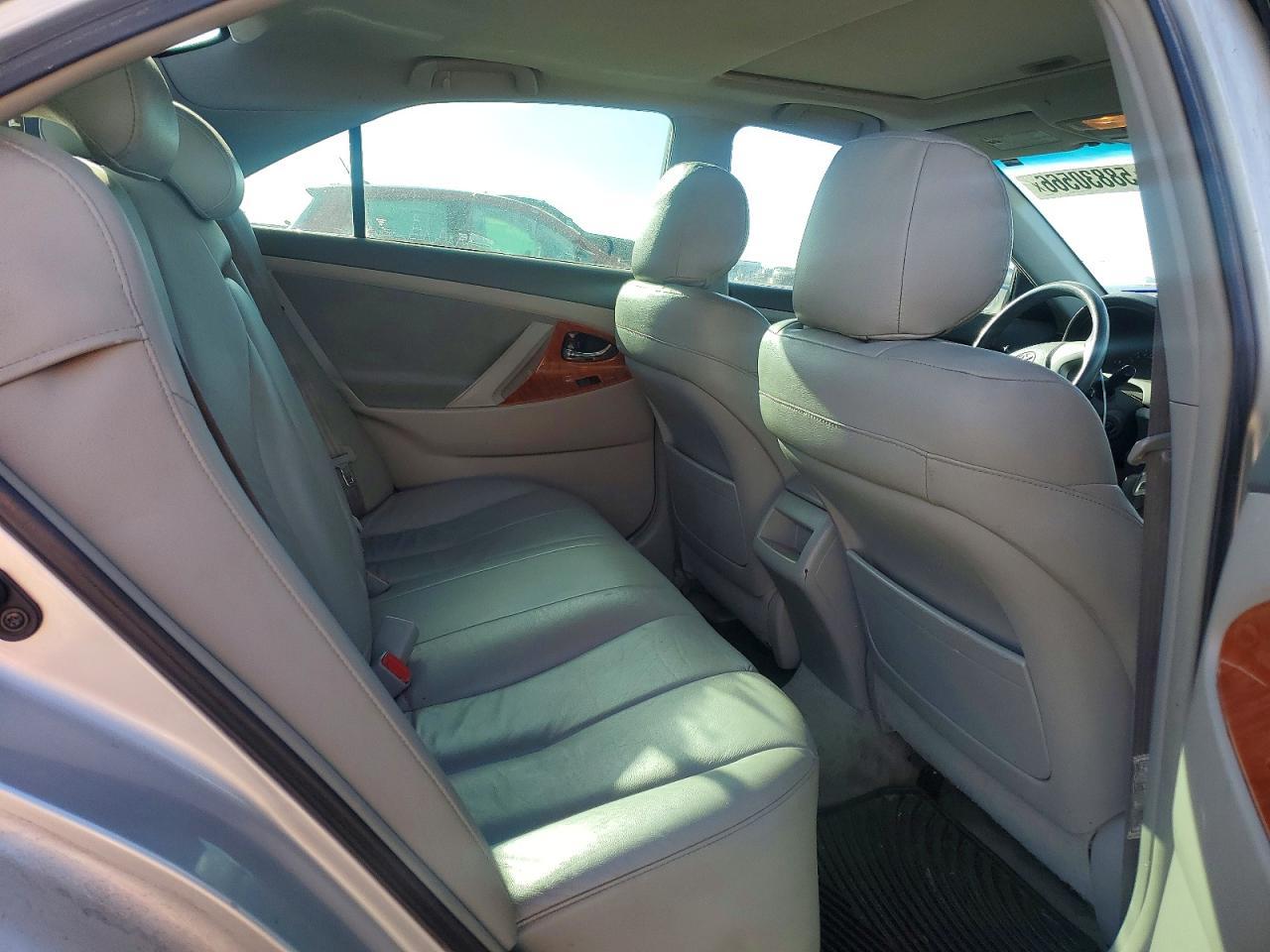 2009 TOYOTA CAMRY