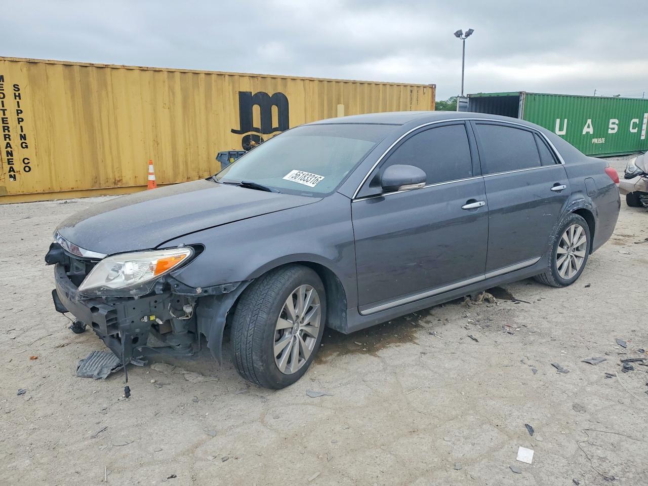 2011 TOYOTA Avalon