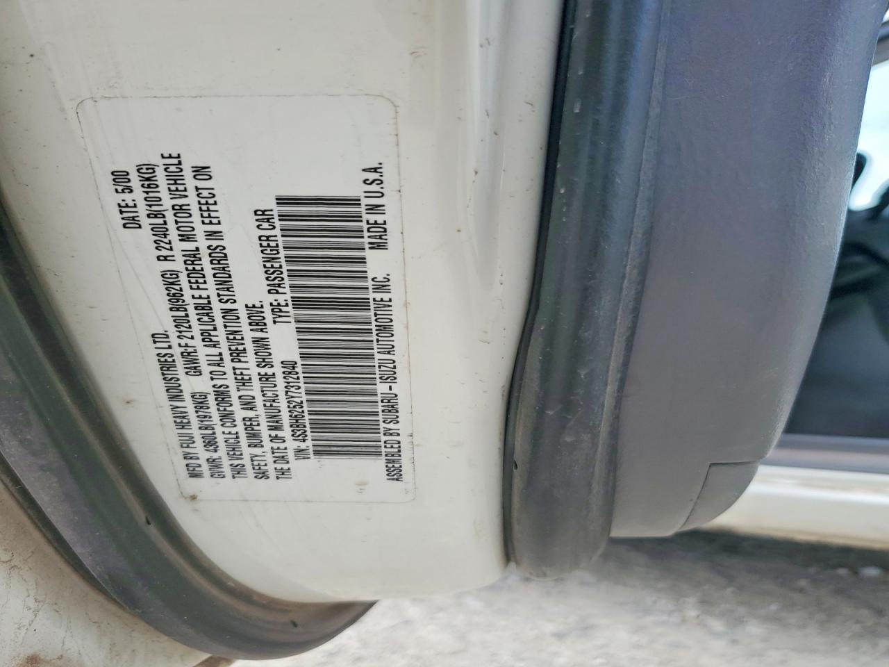 2000 SUBARU Legacy