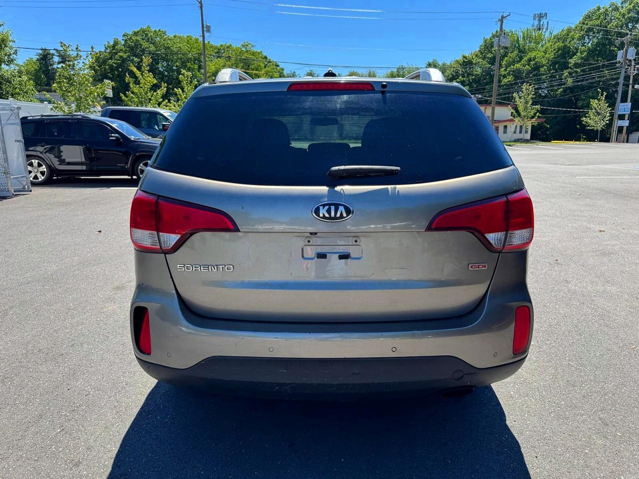 2015 KIA SORENTO