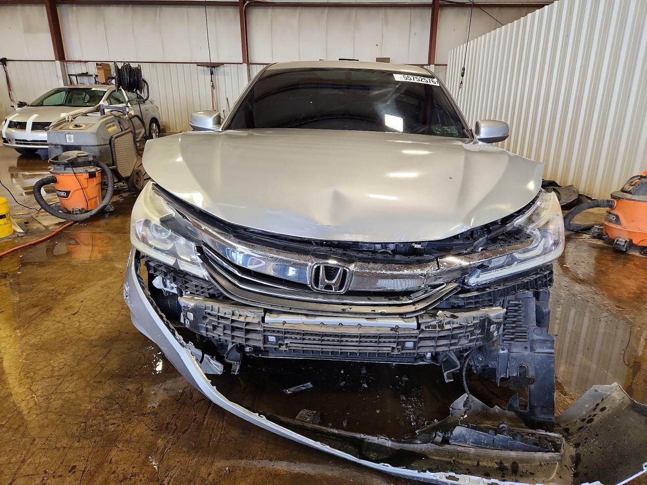 2017 HONDA ACCORD