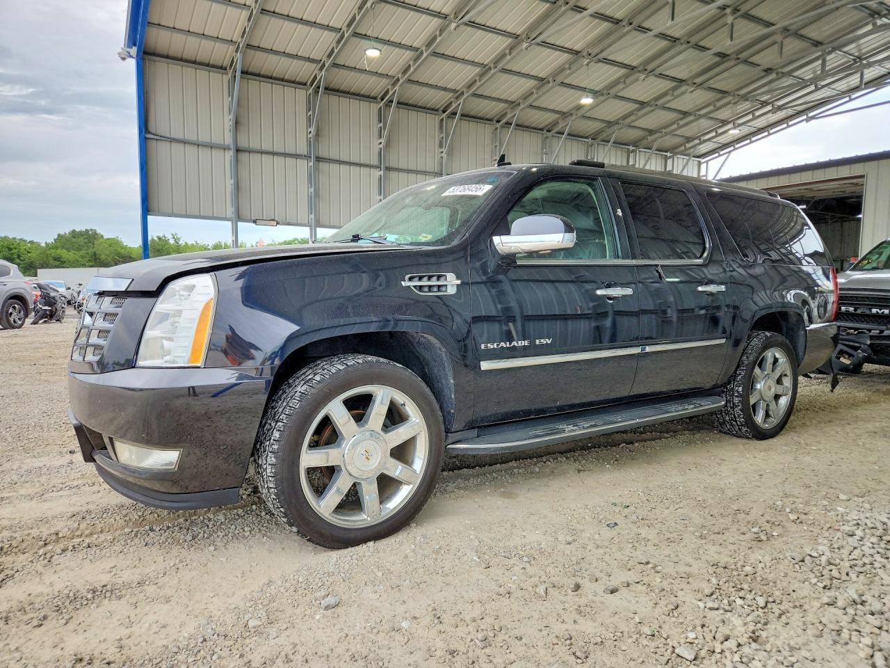 2011 CADILLAC Escalade ESV