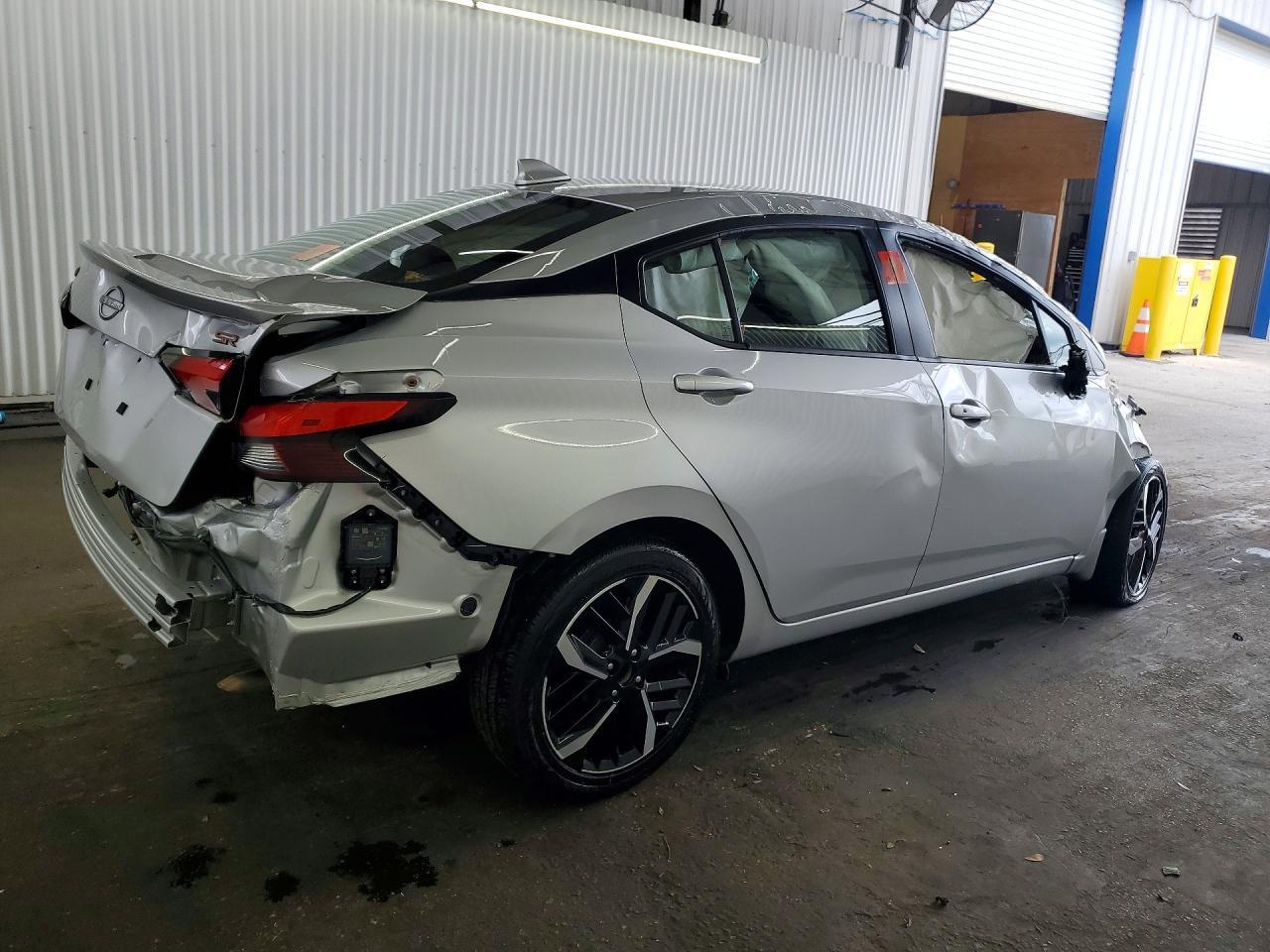 2025 NISSAN VERSA