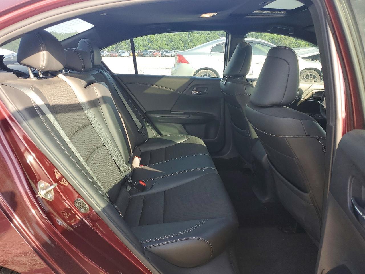 2016 HONDA ACCORD