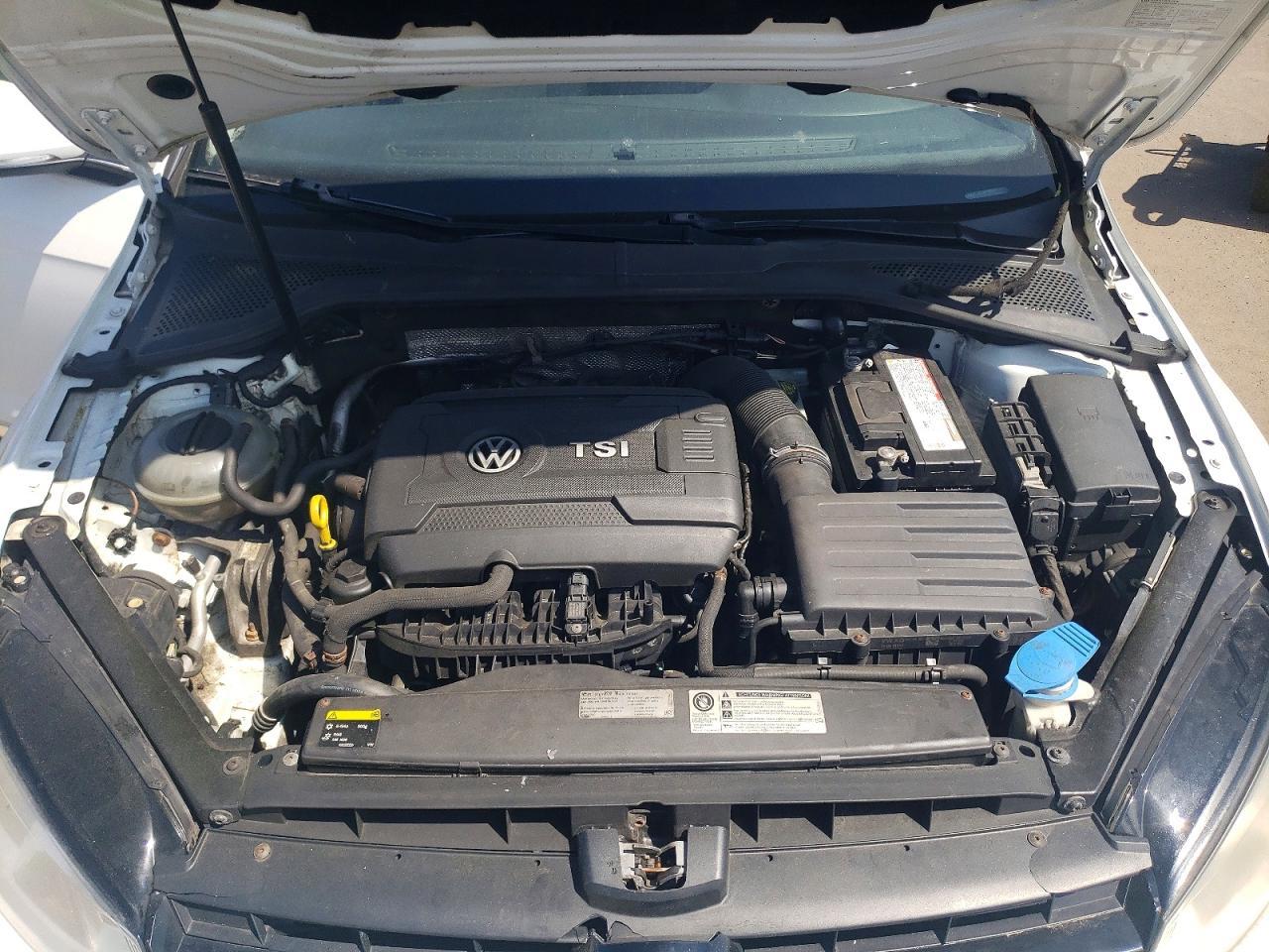2015 VOLKSWAGEN GOLF