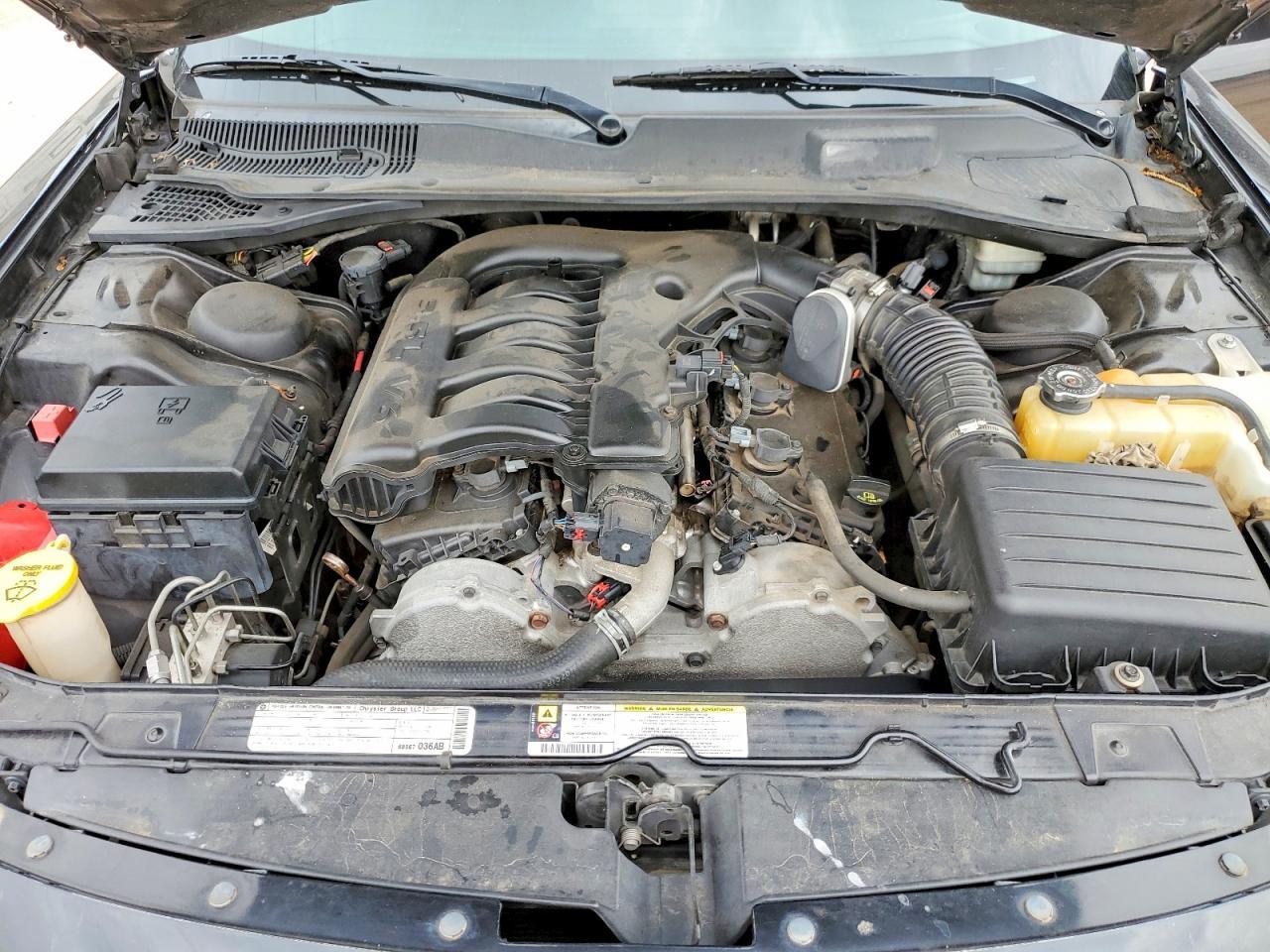 2010 DODGE CHARGER