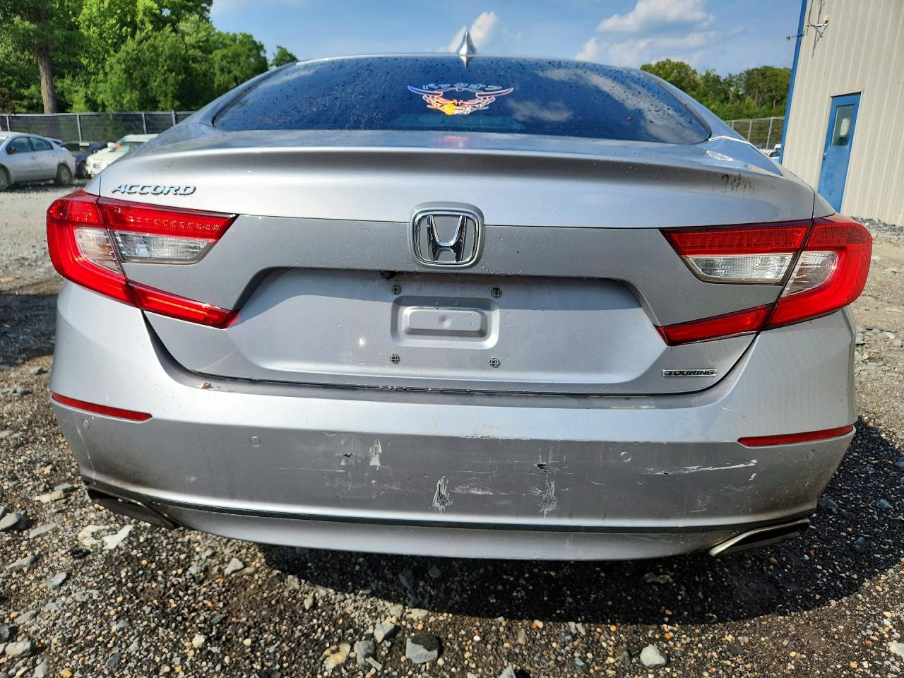 2018 HONDA ACCORD