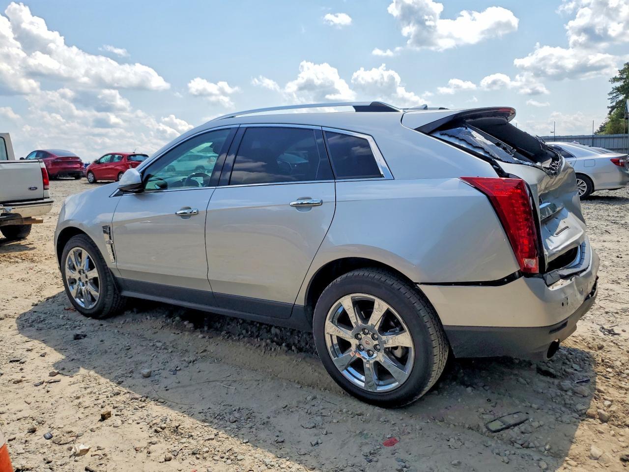 2010 CADILLAC SRX