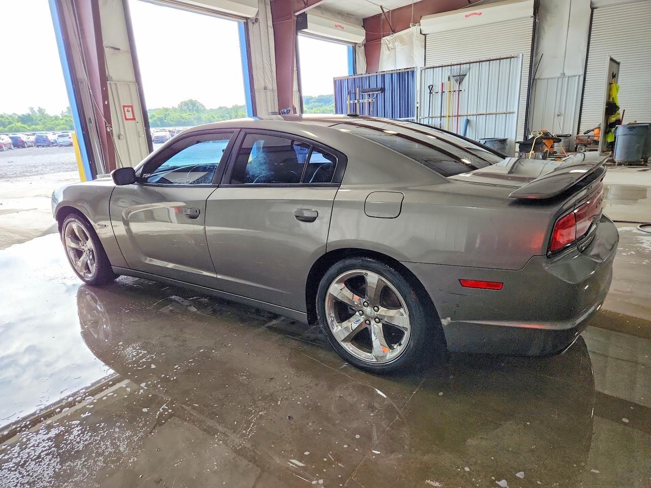 2011 DODGE CHARGER