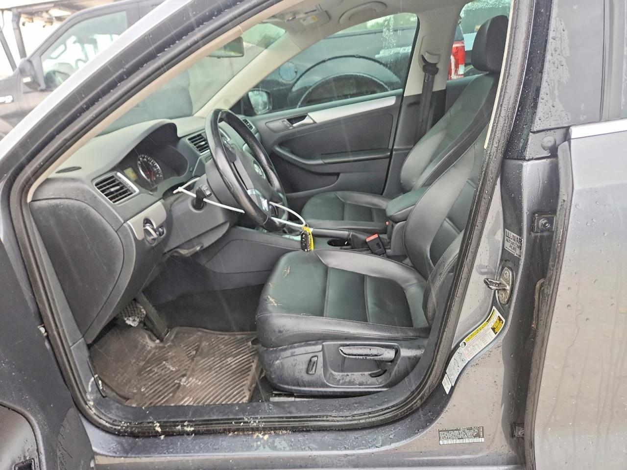2014 VOLKSWAGEN JETTA