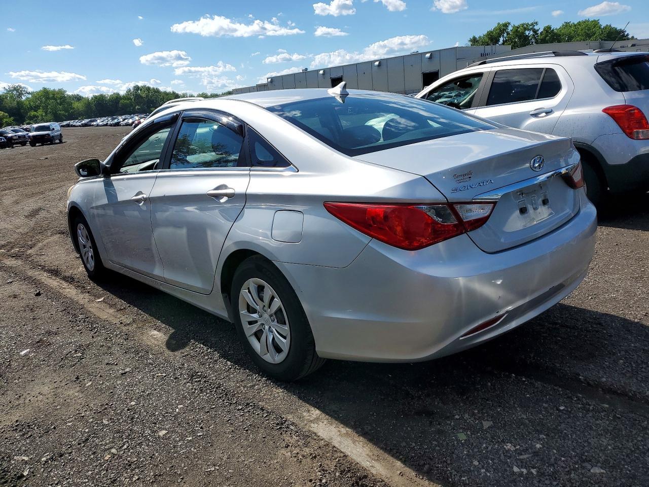 2011 HYUNDAI SONATA