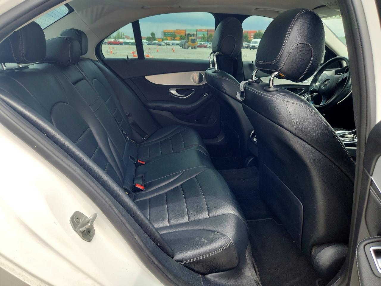 2016 MERCEDES-BENZ C-CLASS