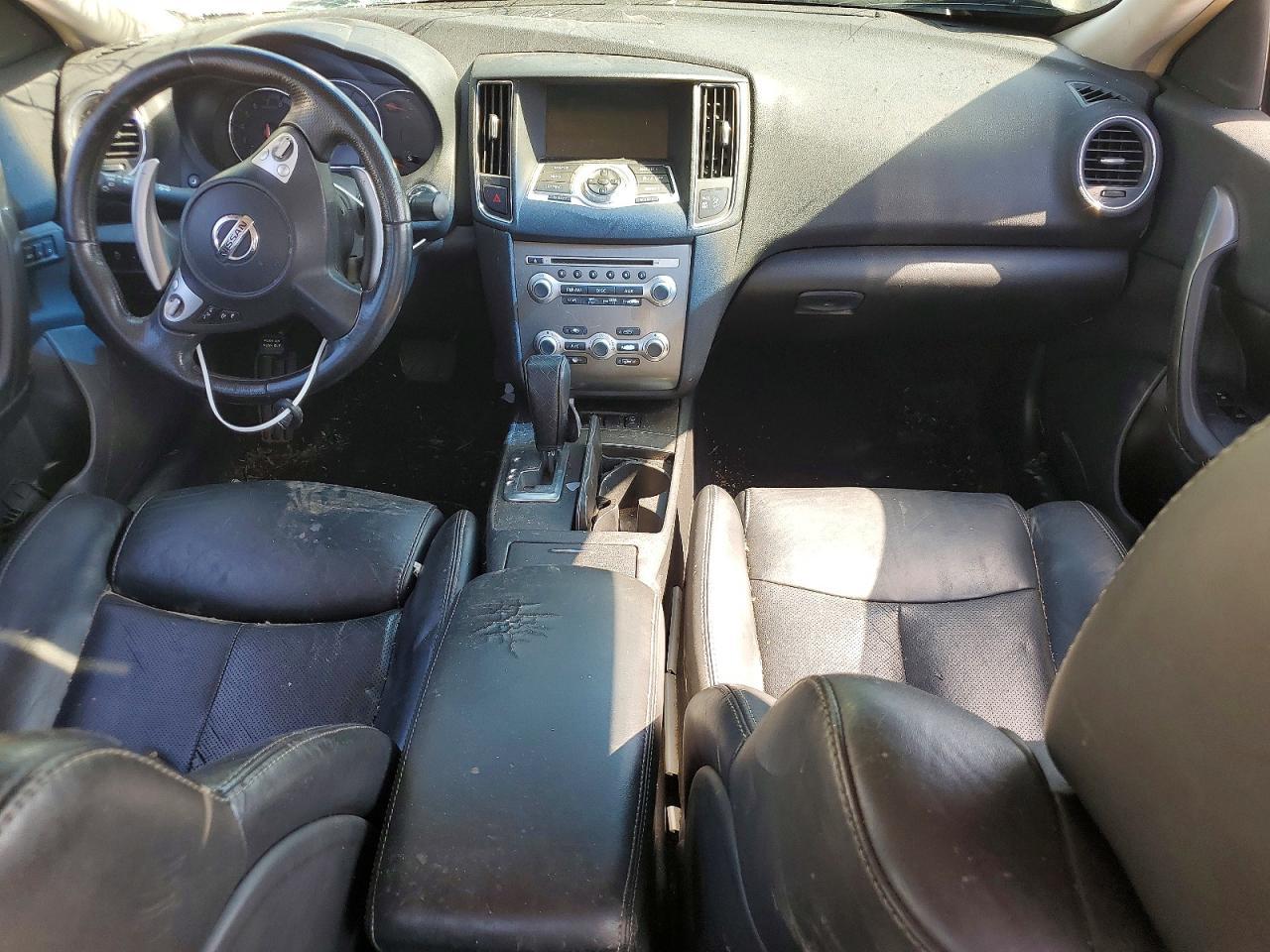 2013 NISSAN Maxima