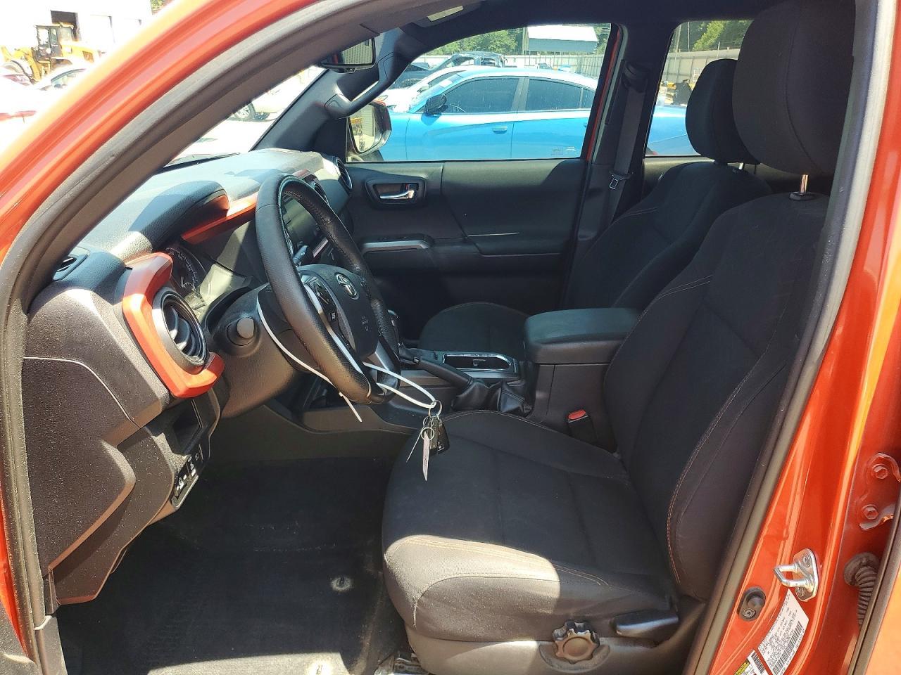 2018 TOYOTA TACOMA