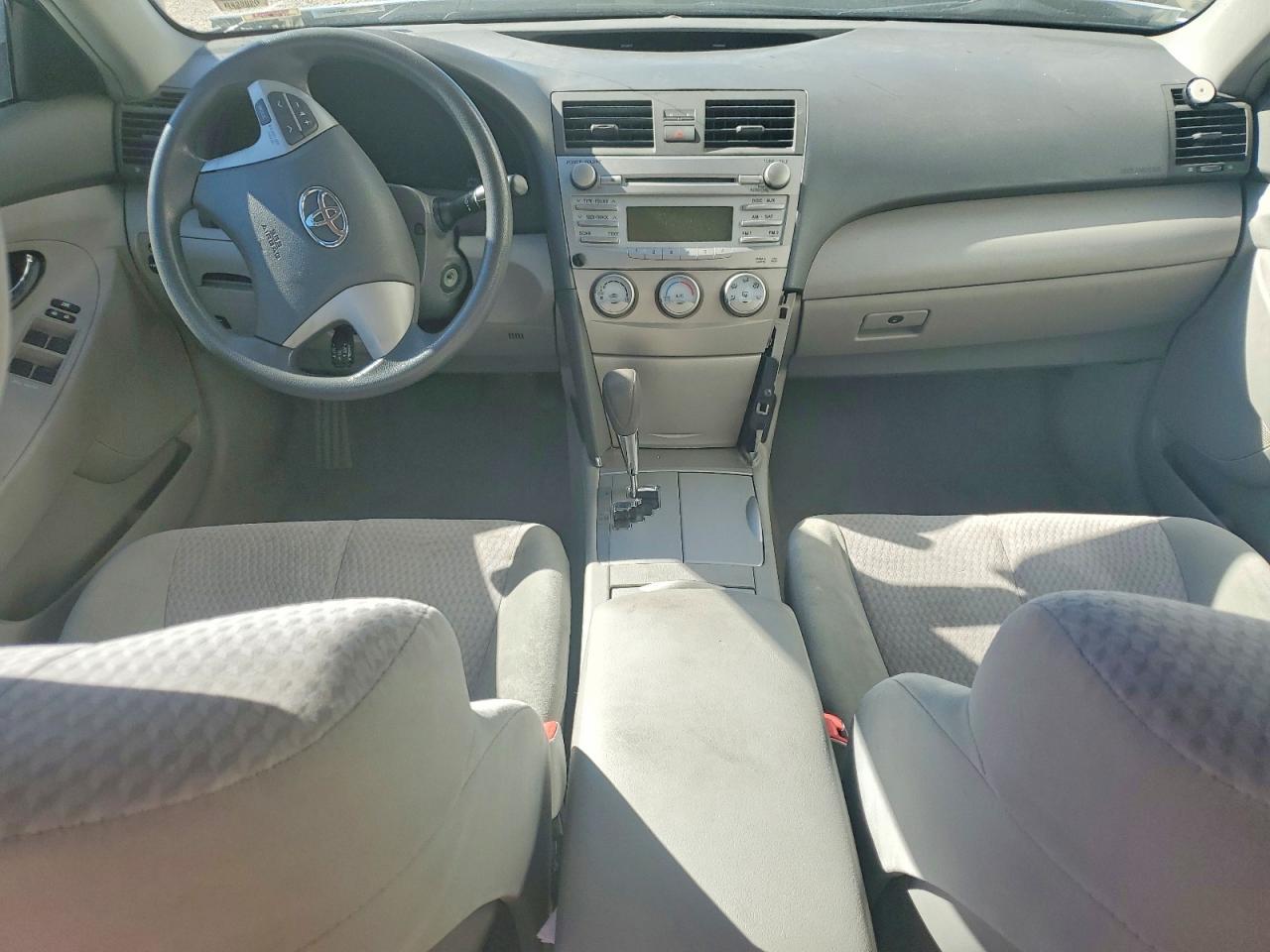 2010 TOYOTA CAMRY