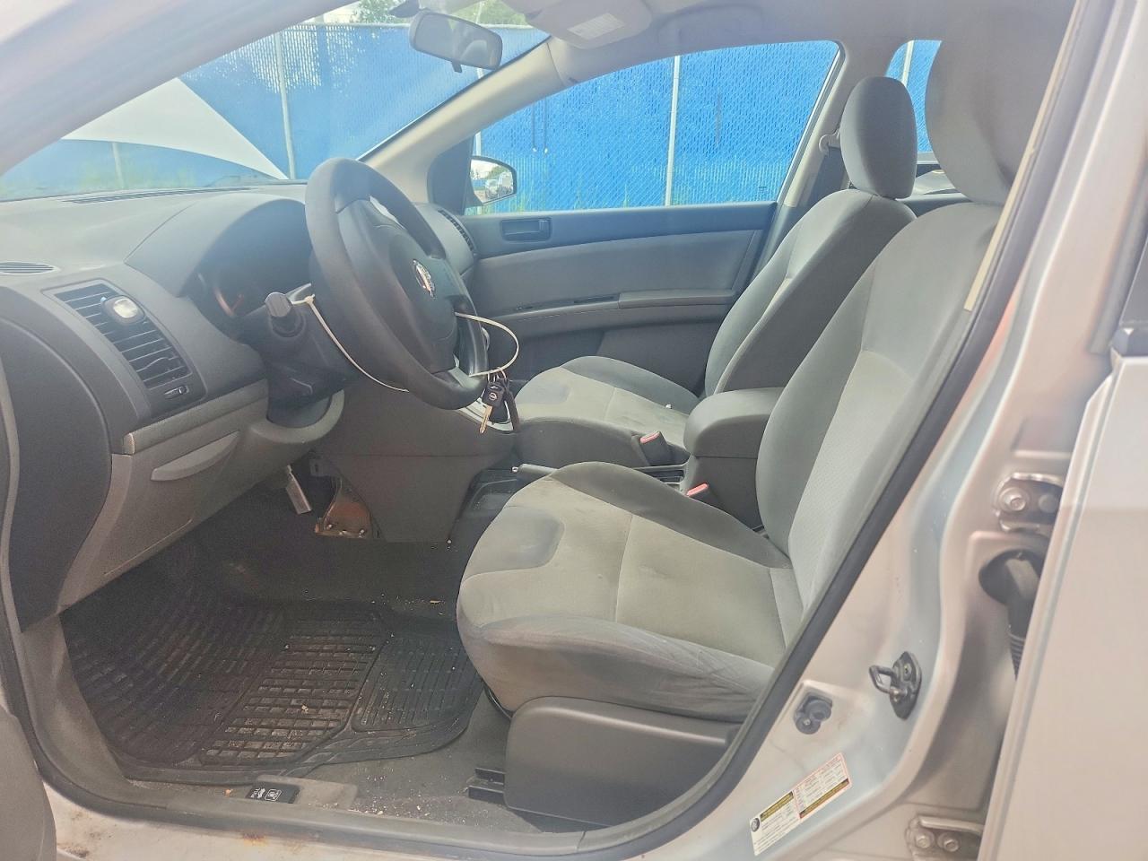 2009 NISSAN SENTRA