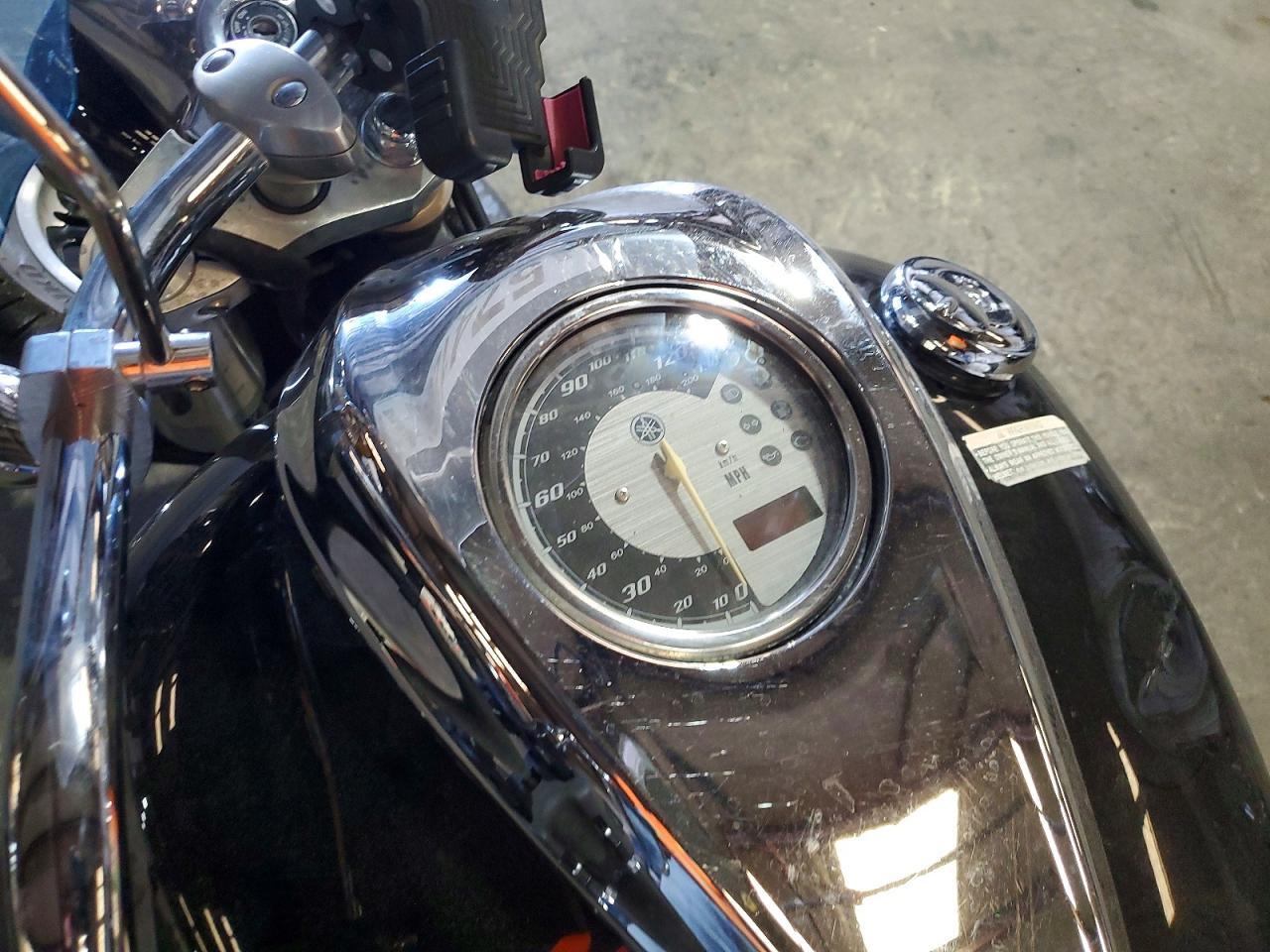 2015 YAMAHA Xvs950