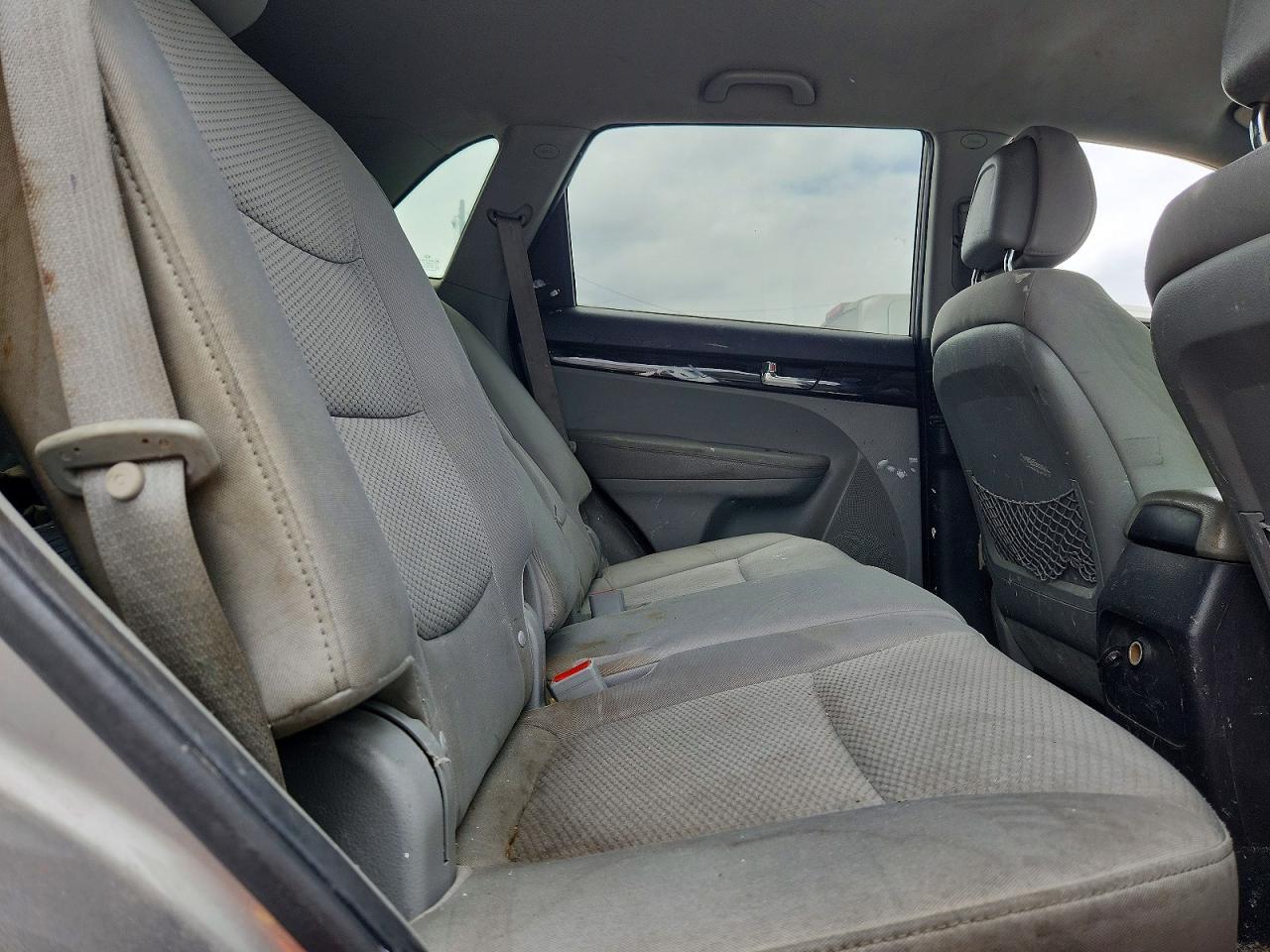 2011 KIA SORENTO