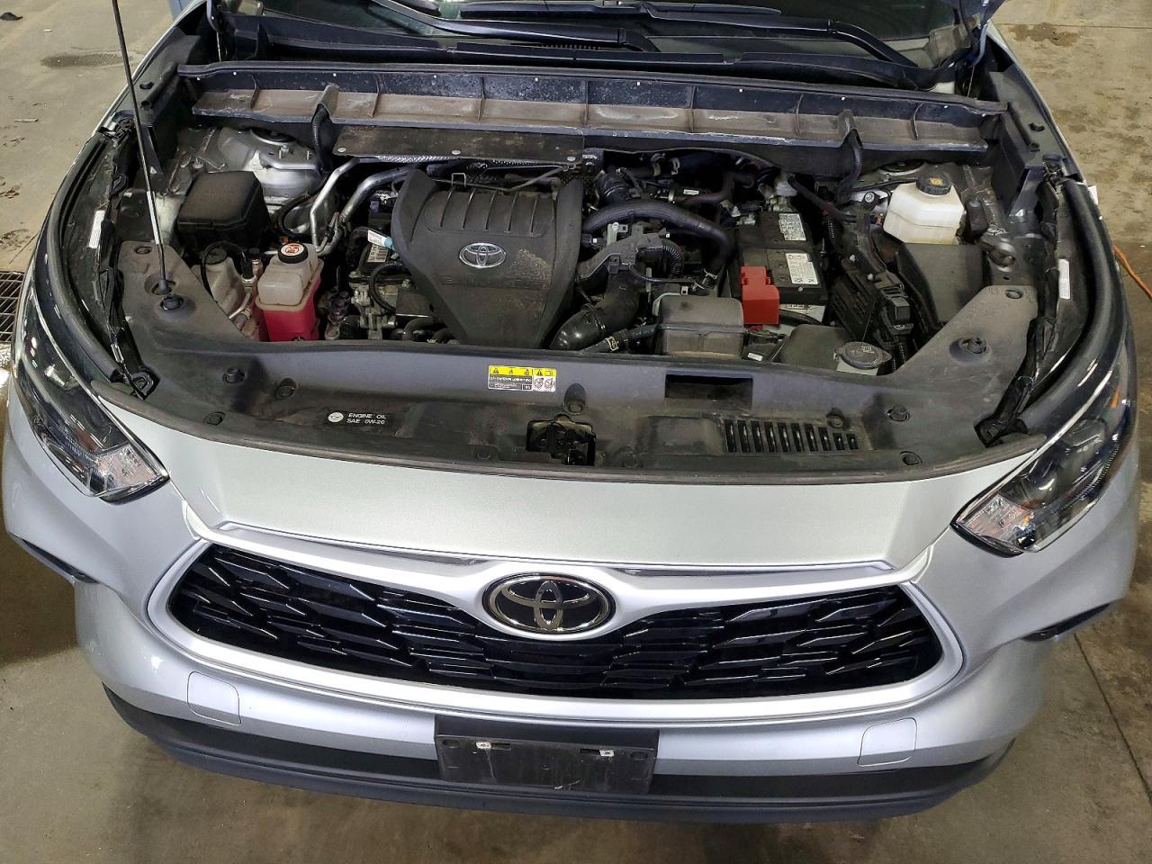 2024 TOYOTA HIGHLANDER