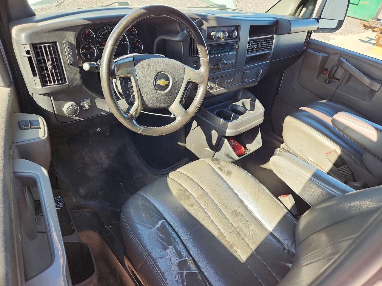 2019 CHEVROLET Express 3500